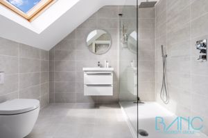 Photo 18- click for photo gallery